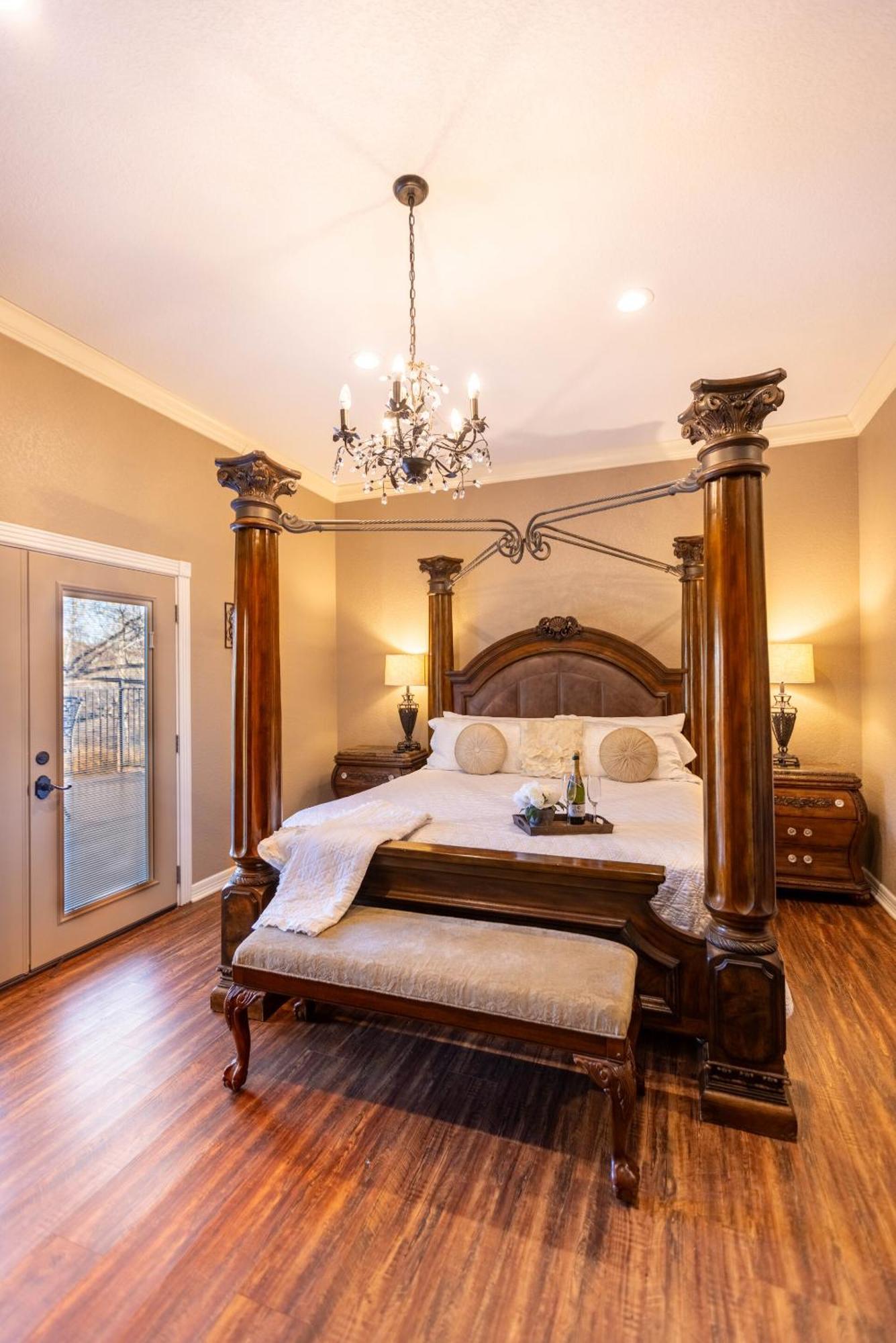 Messina Inn Wimberley Zimmer foto